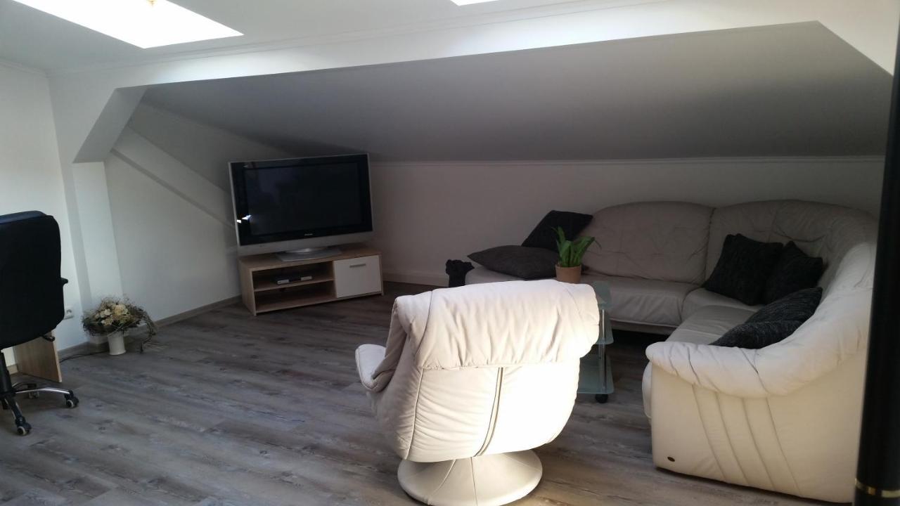 Ferienwohnung "Burgblick" An der Schmucke Buitenkant foto
