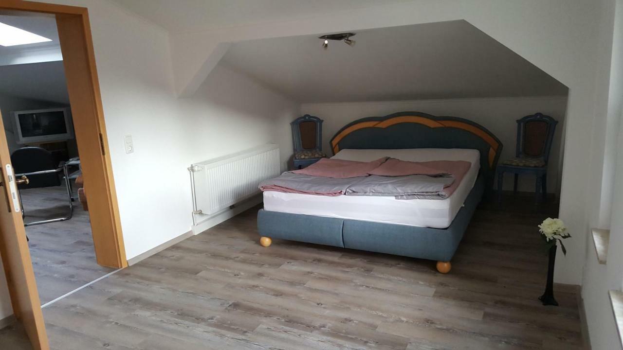 Ferienwohnung "Burgblick" An der Schmucke Buitenkant foto