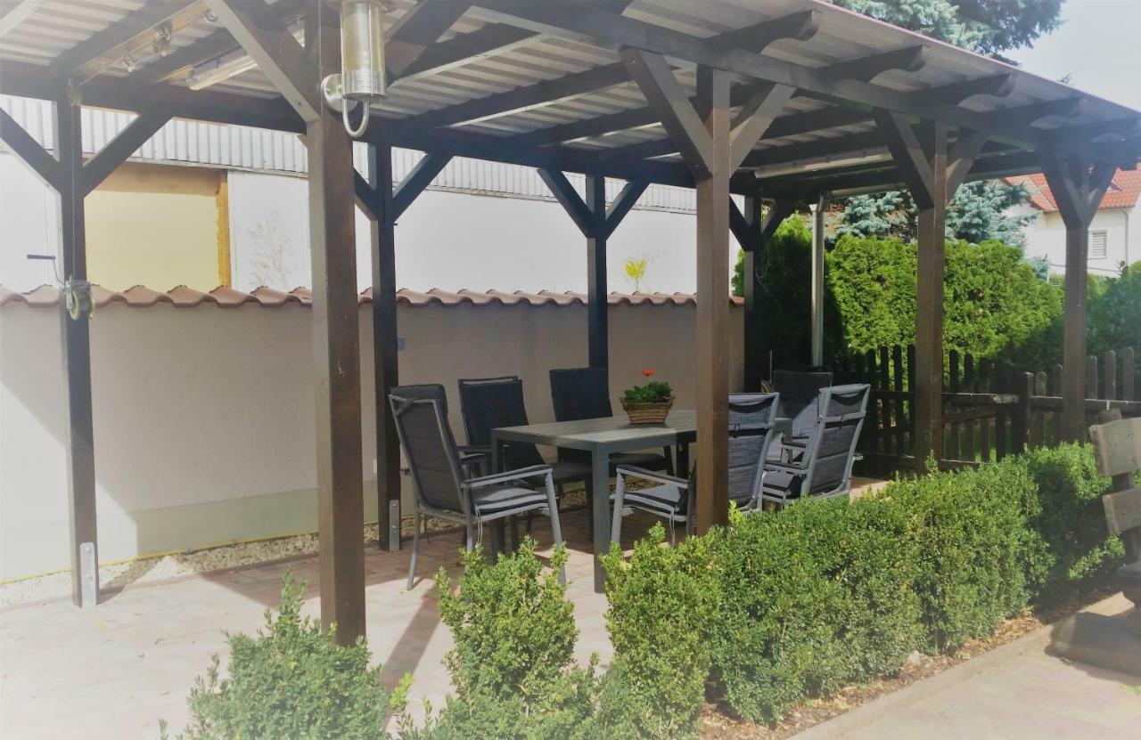 Ferienwohnung "Burgblick" An der Schmucke Buitenkant foto